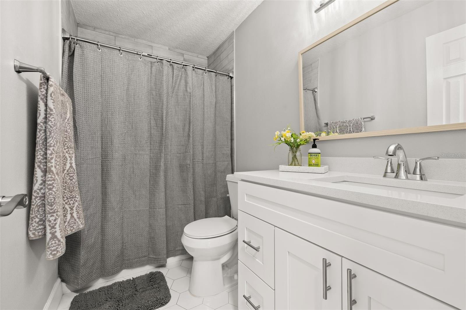 Image 22 of 39 For 255 Hornbeam Drive