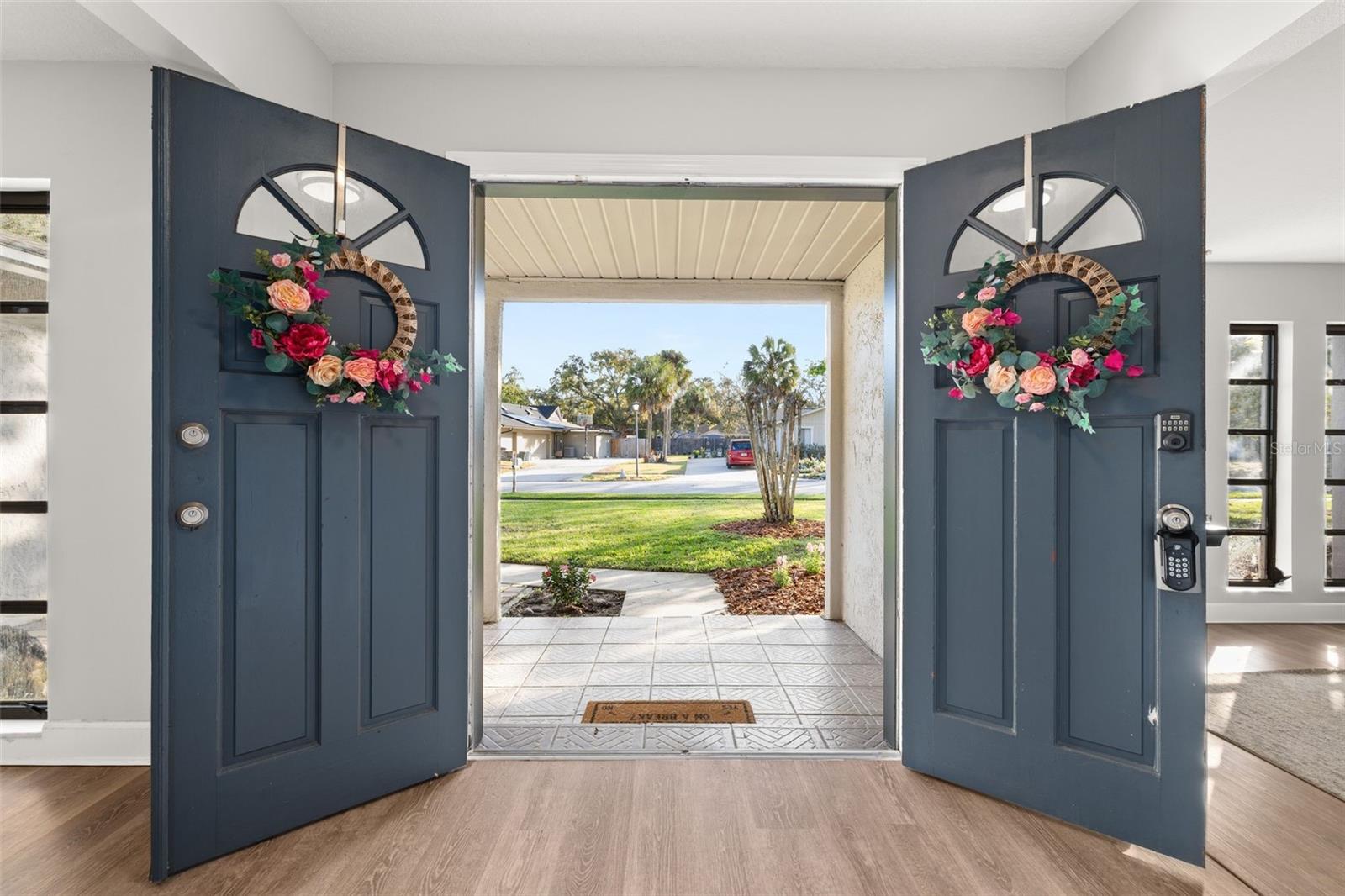 Image 6 of 39 For 255 Hornbeam Drive