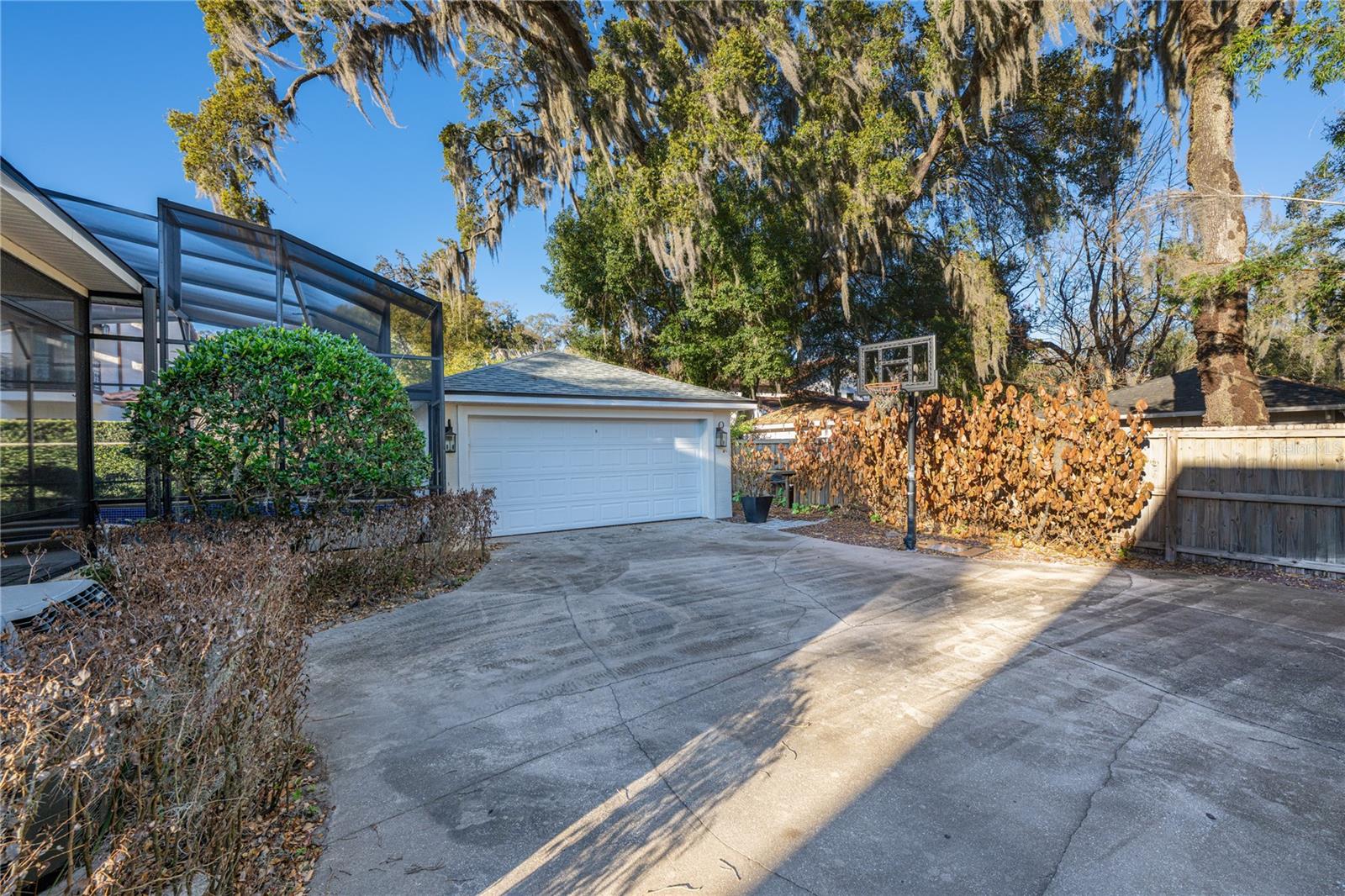 Image 39 of 45 For 1845 Gerda Terrace