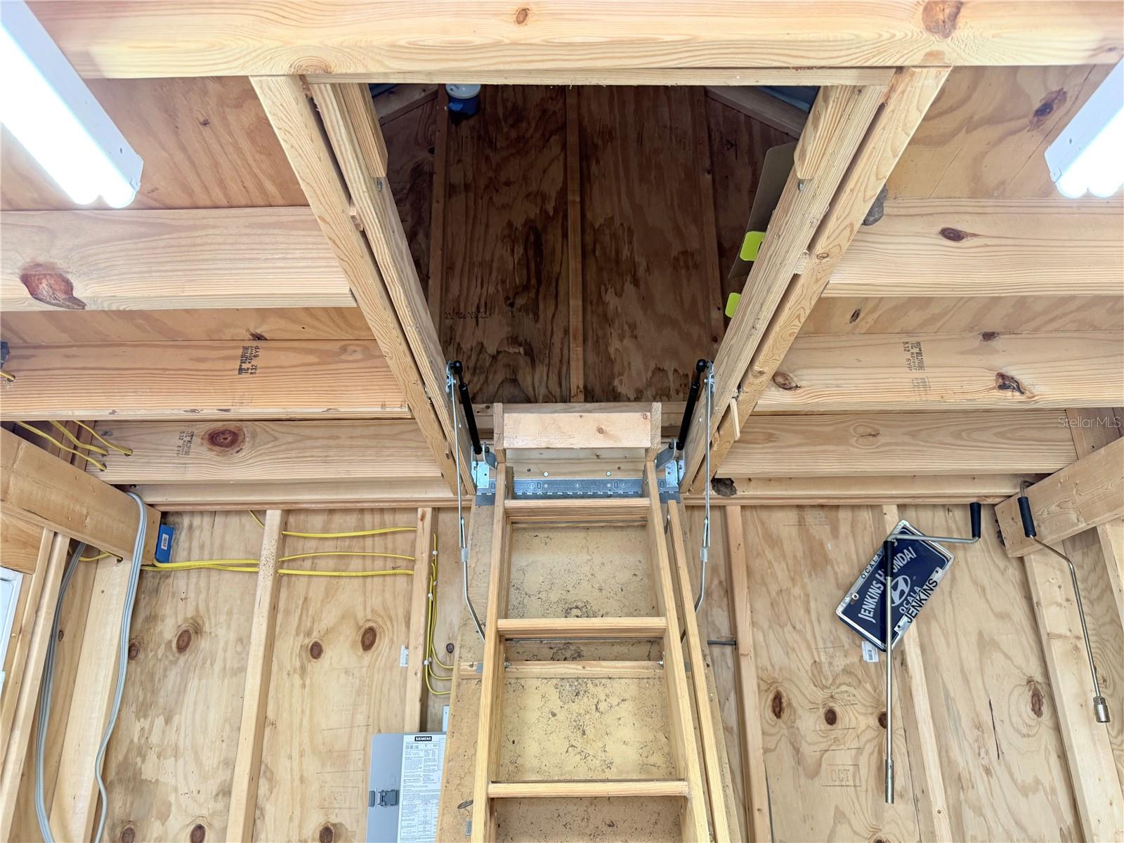 Image 15 of 68 For 2875 102nd Avenue Road