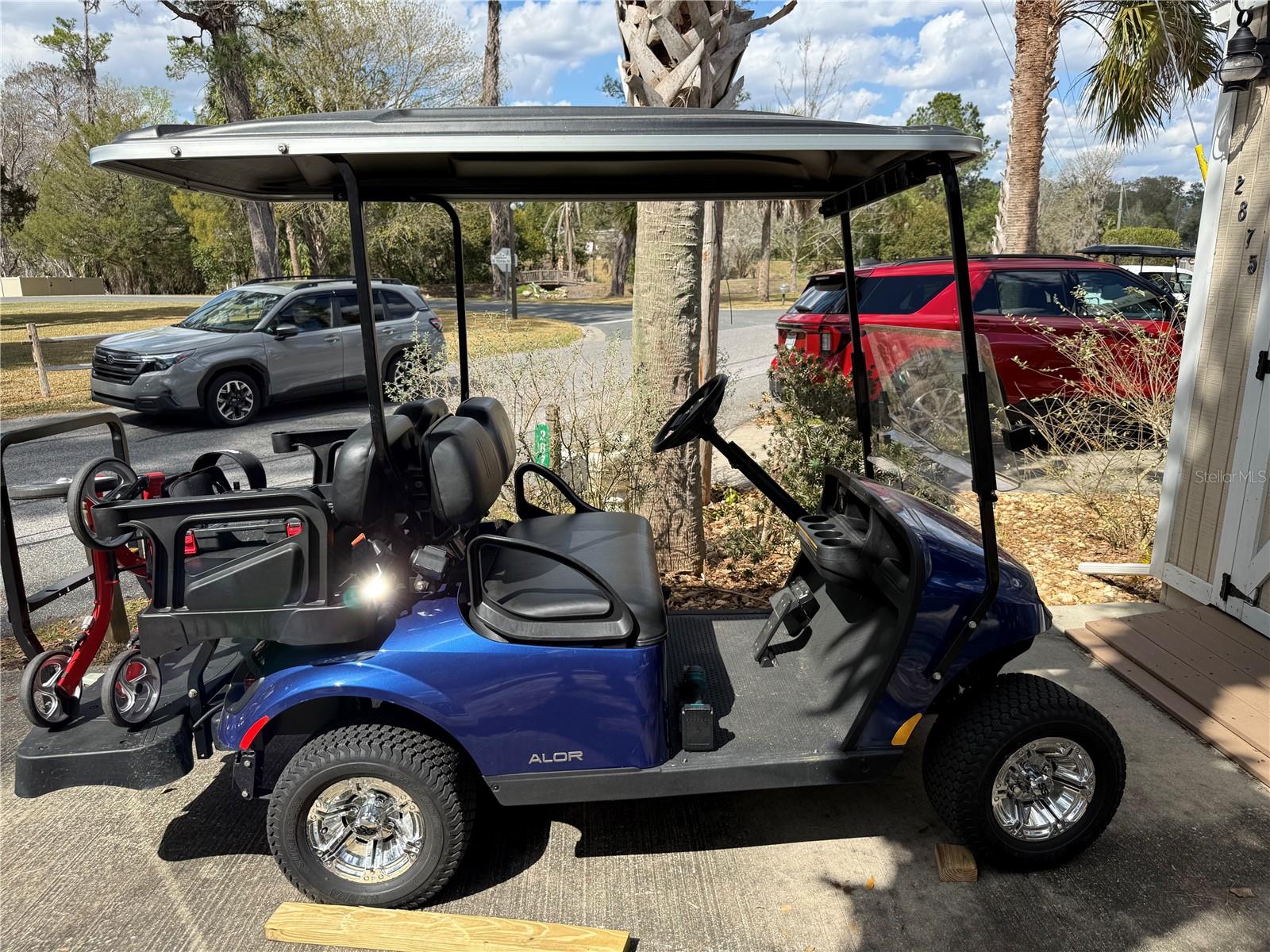 Image 37 of 68 For 2875 102nd Avenue Road