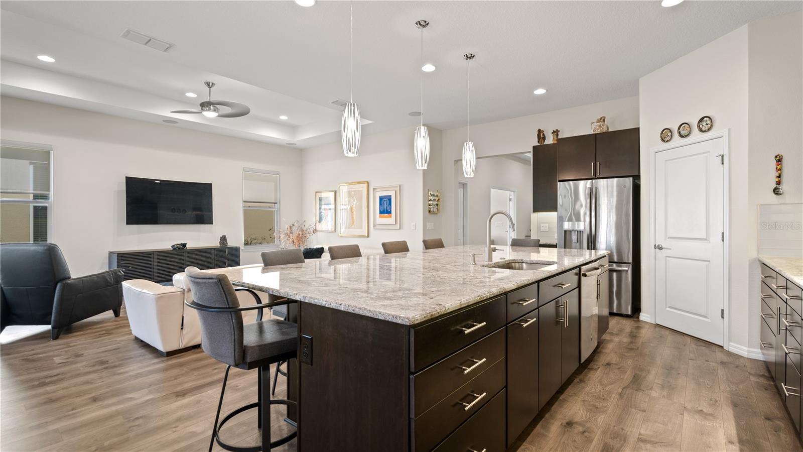 Image 12 of 100 For 7956 Hanson Bay Place