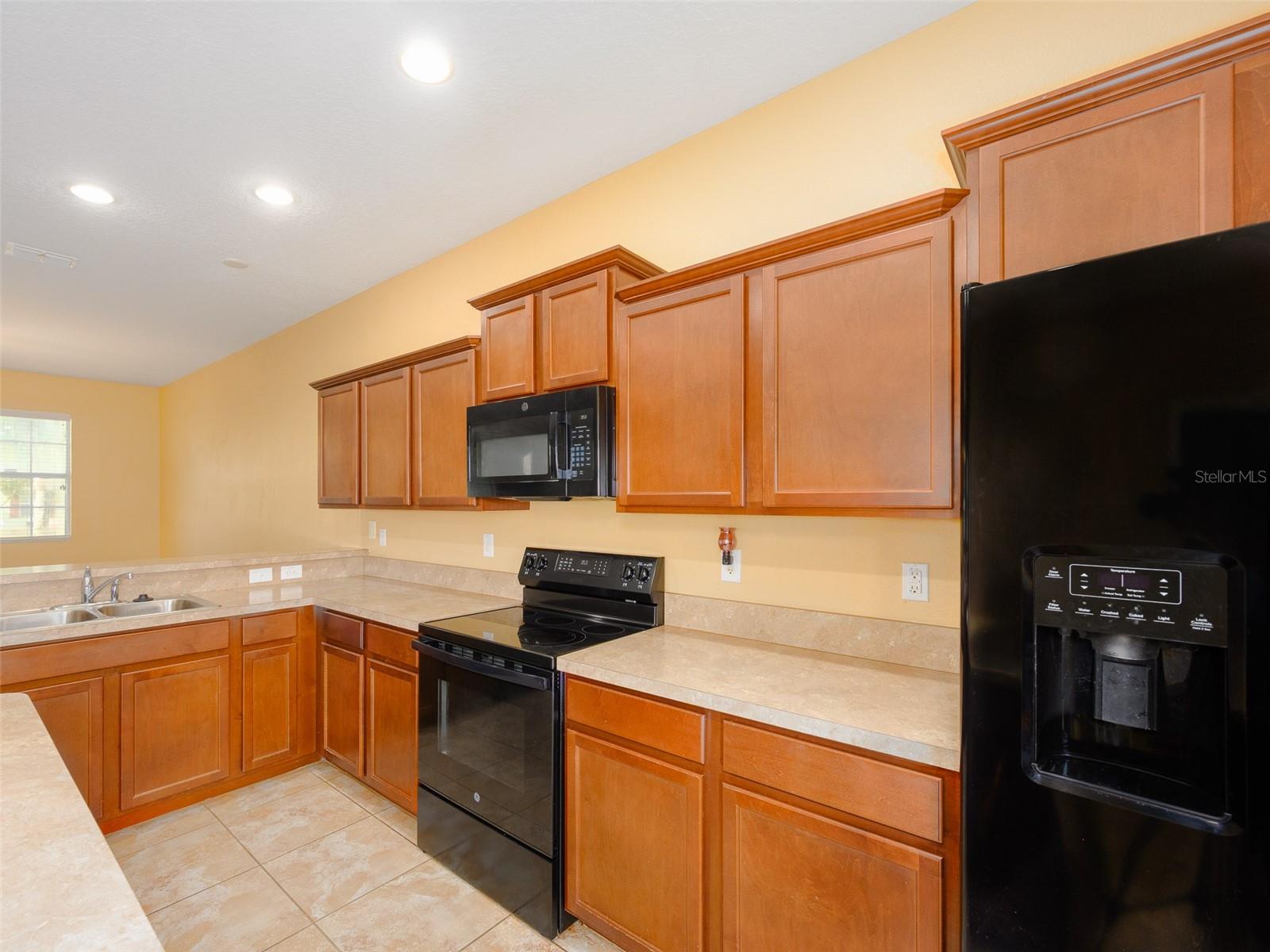 Image 4 of 33 For 1300 Seburn Road