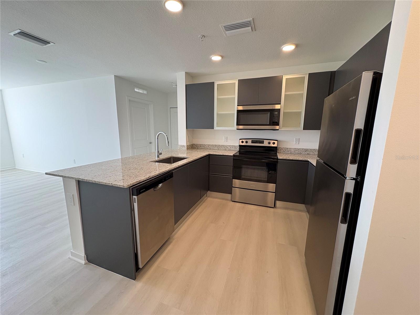 Image 2 of 14 For 5587 Millenia Park Blvd  524