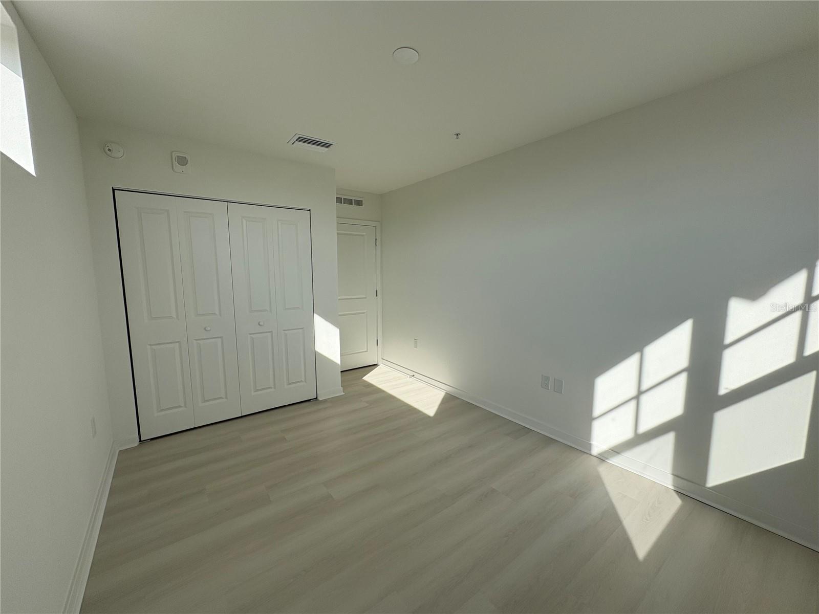 Image 7 of 14 For 5587 Millenia Park Blvd  524