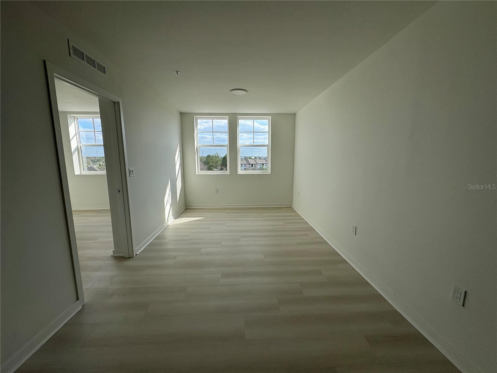 Image 9 of 14 For 5587 Millenia Park Blvd  524