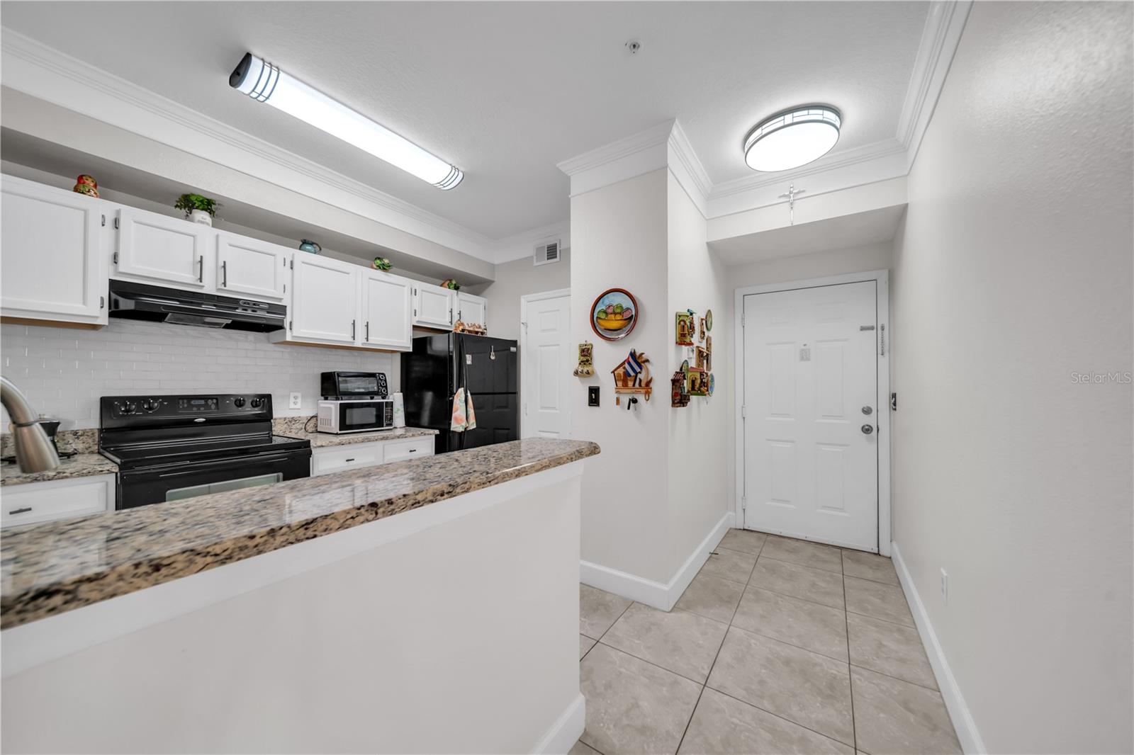 Image 12 of 37 For 11550 Villa Grand  1315