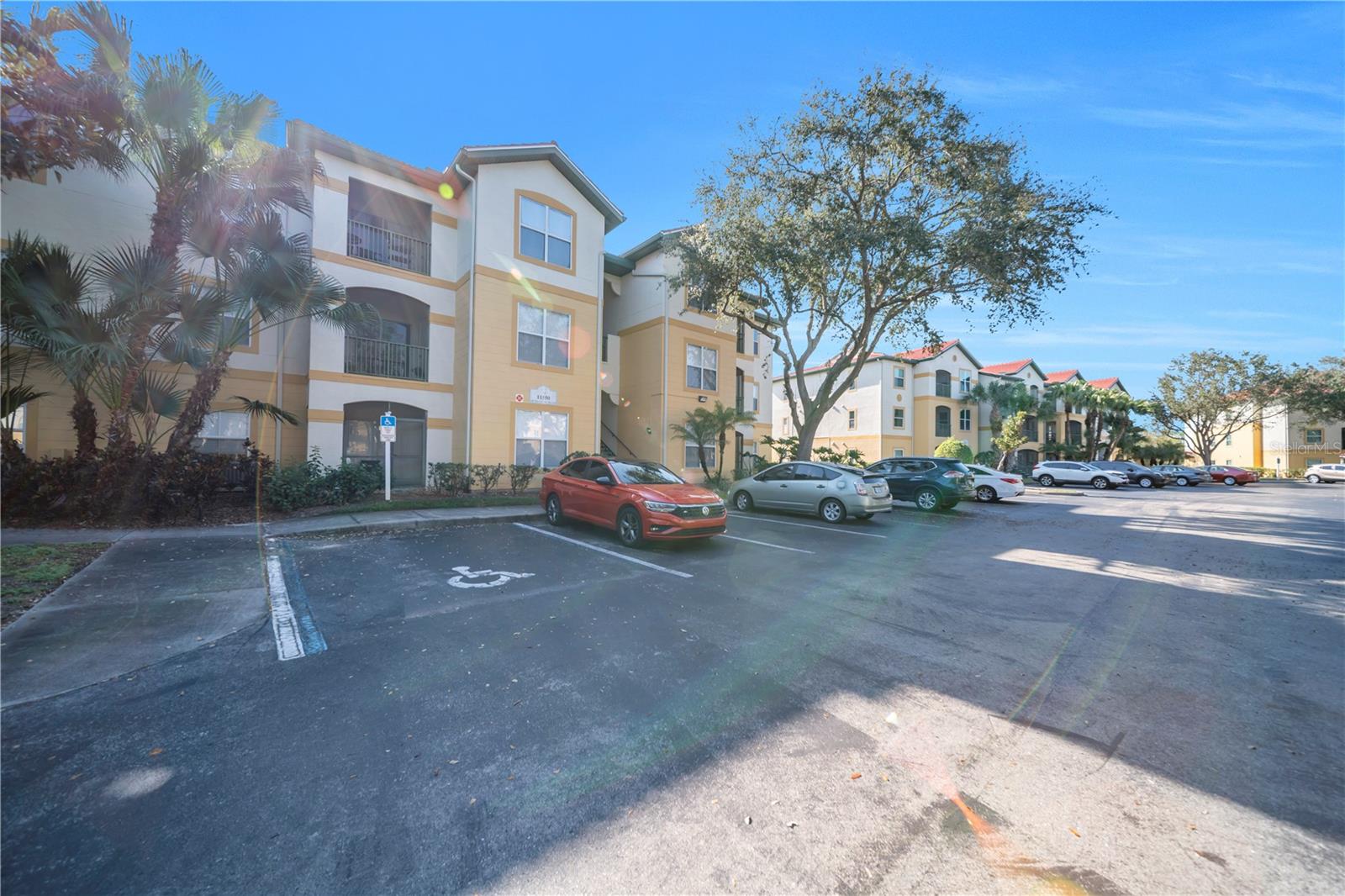 Image 9 of 37 For 11550 Villa Grand  1315