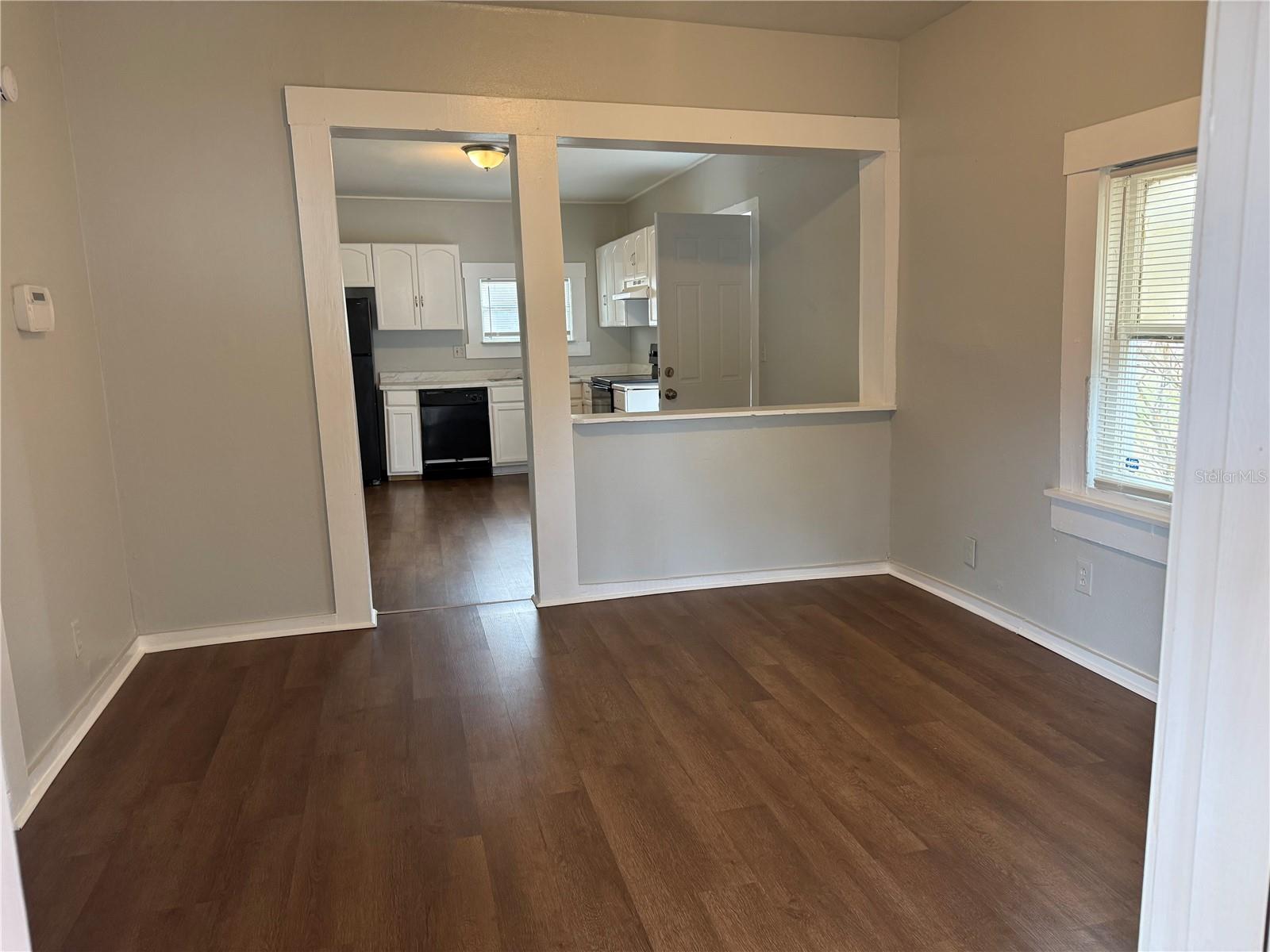 Image 10 of 19 For 719 8th Street