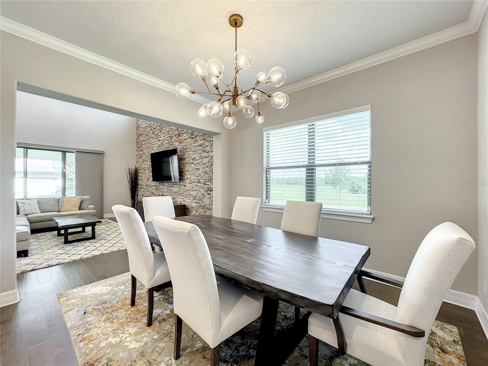 Image 11 of 83 For 1339 Patterson Terrace