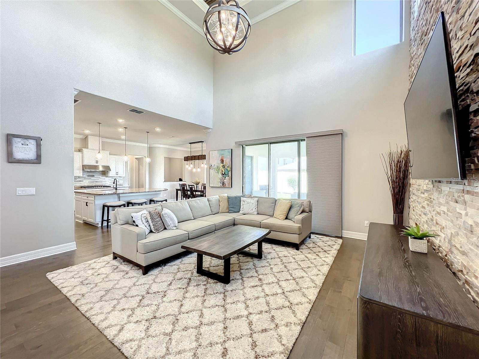 Image 12 of 83 For 1339 Patterson Terrace