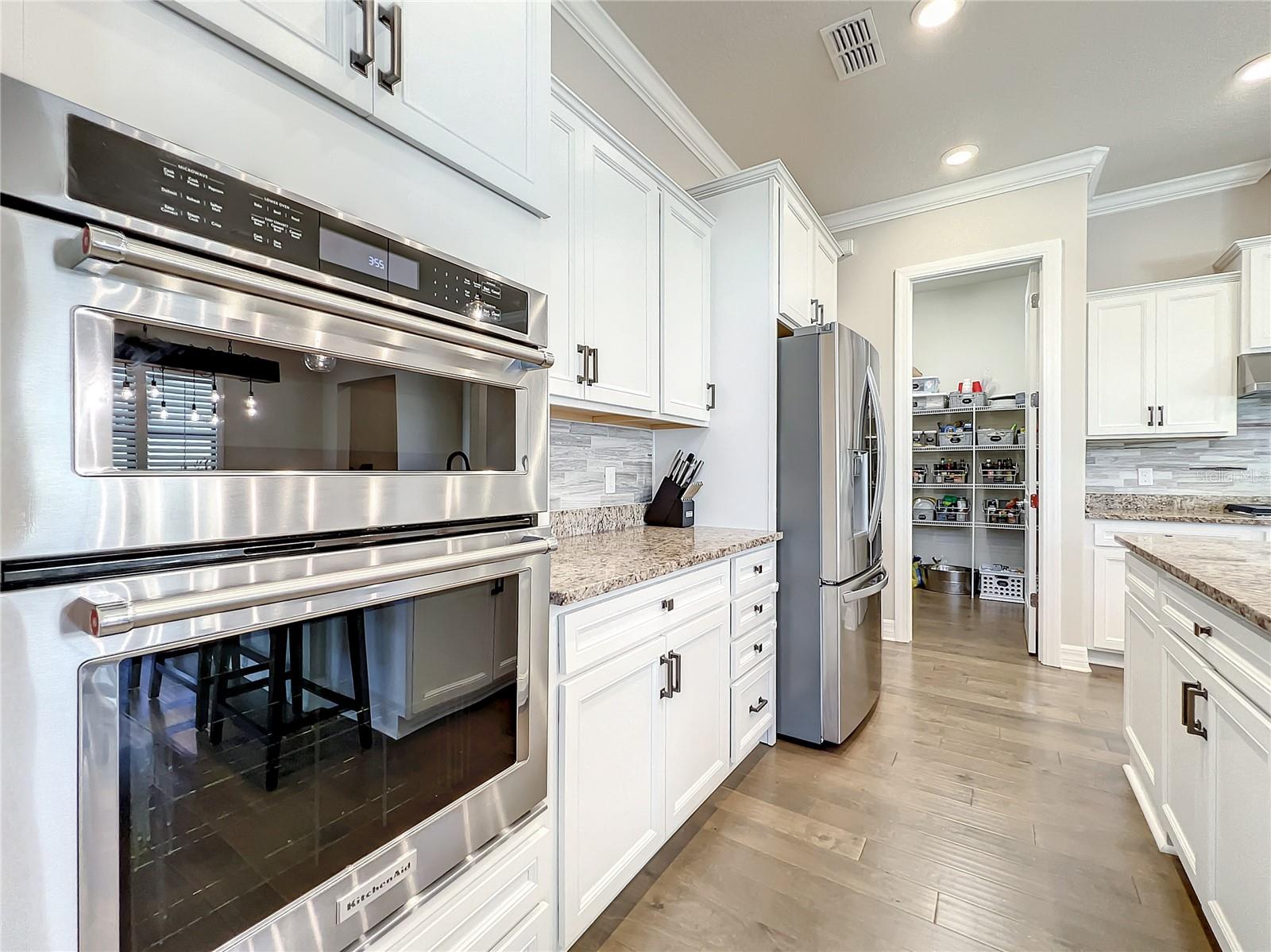 Image 16 of 83 For 1339 Patterson Terrace