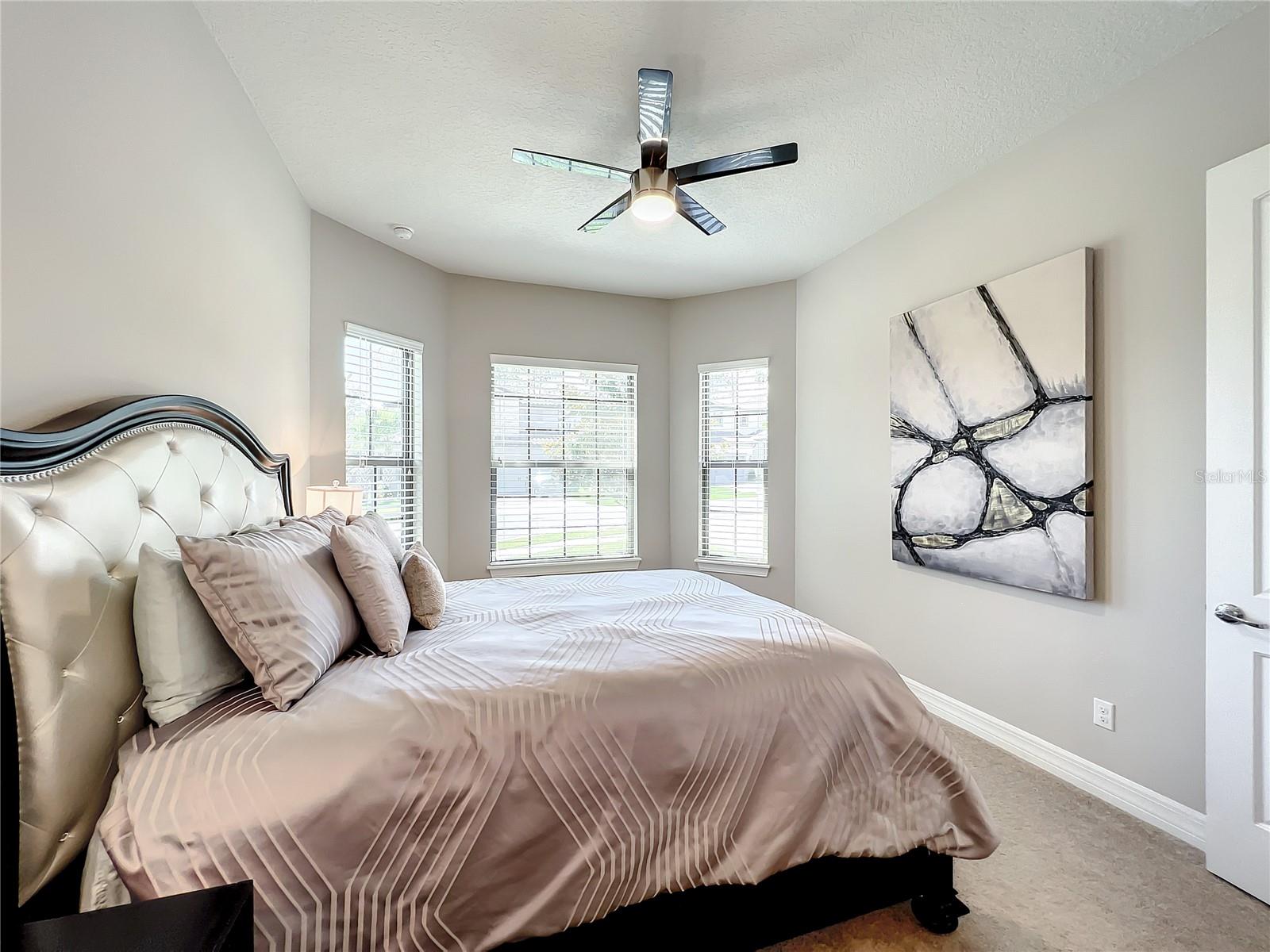 Image 33 of 83 For 1339 Patterson Terrace