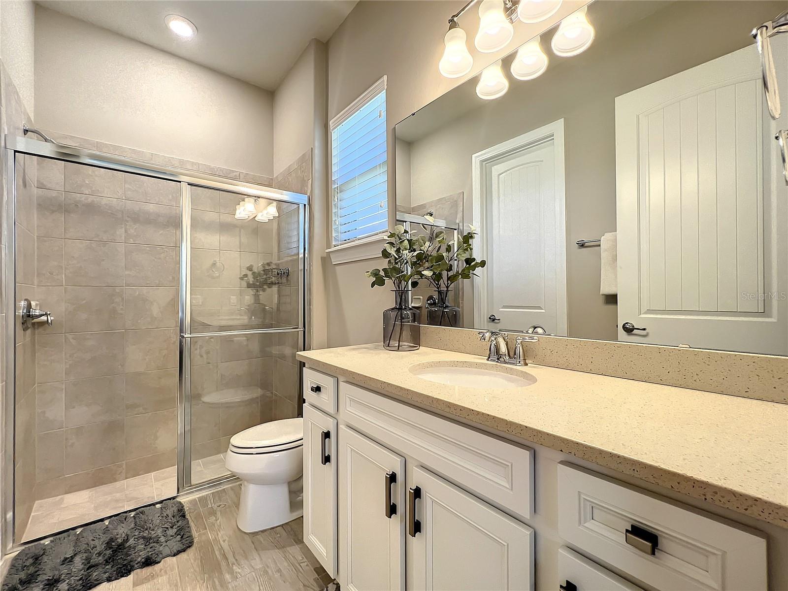 Image 35 of 83 For 1339 Patterson Terrace