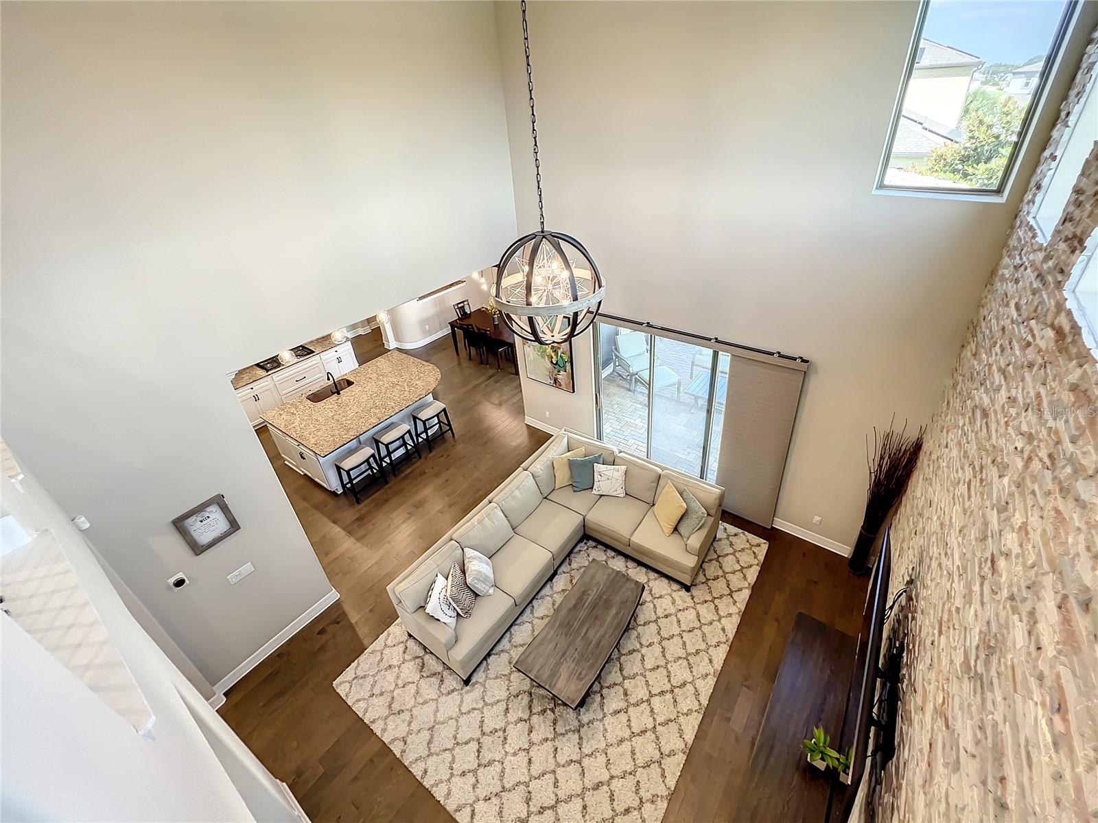 Image 40 of 83 For 1339 Patterson Terrace