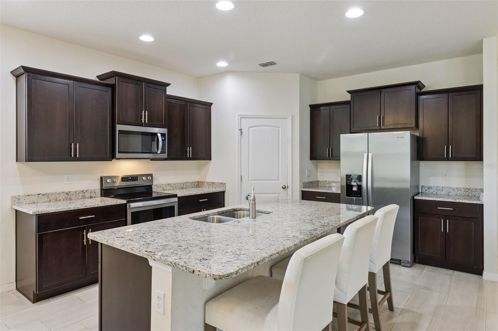 Image 13 of 63 For 15878 Moonlight Bay Street