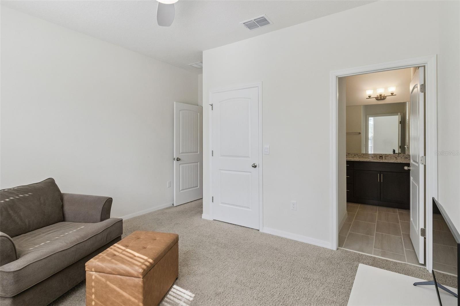 Image 17 of 63 For 15878 Moonlight Bay Street