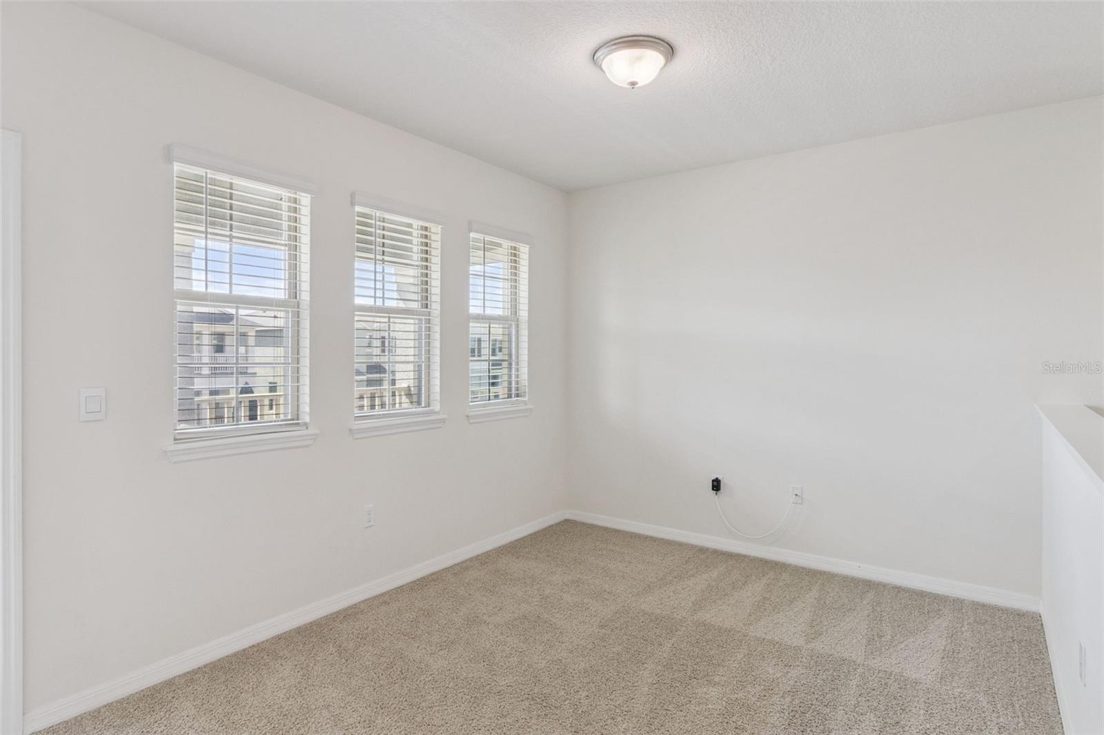 Image 22 of 63 For 15878 Moonlight Bay Street