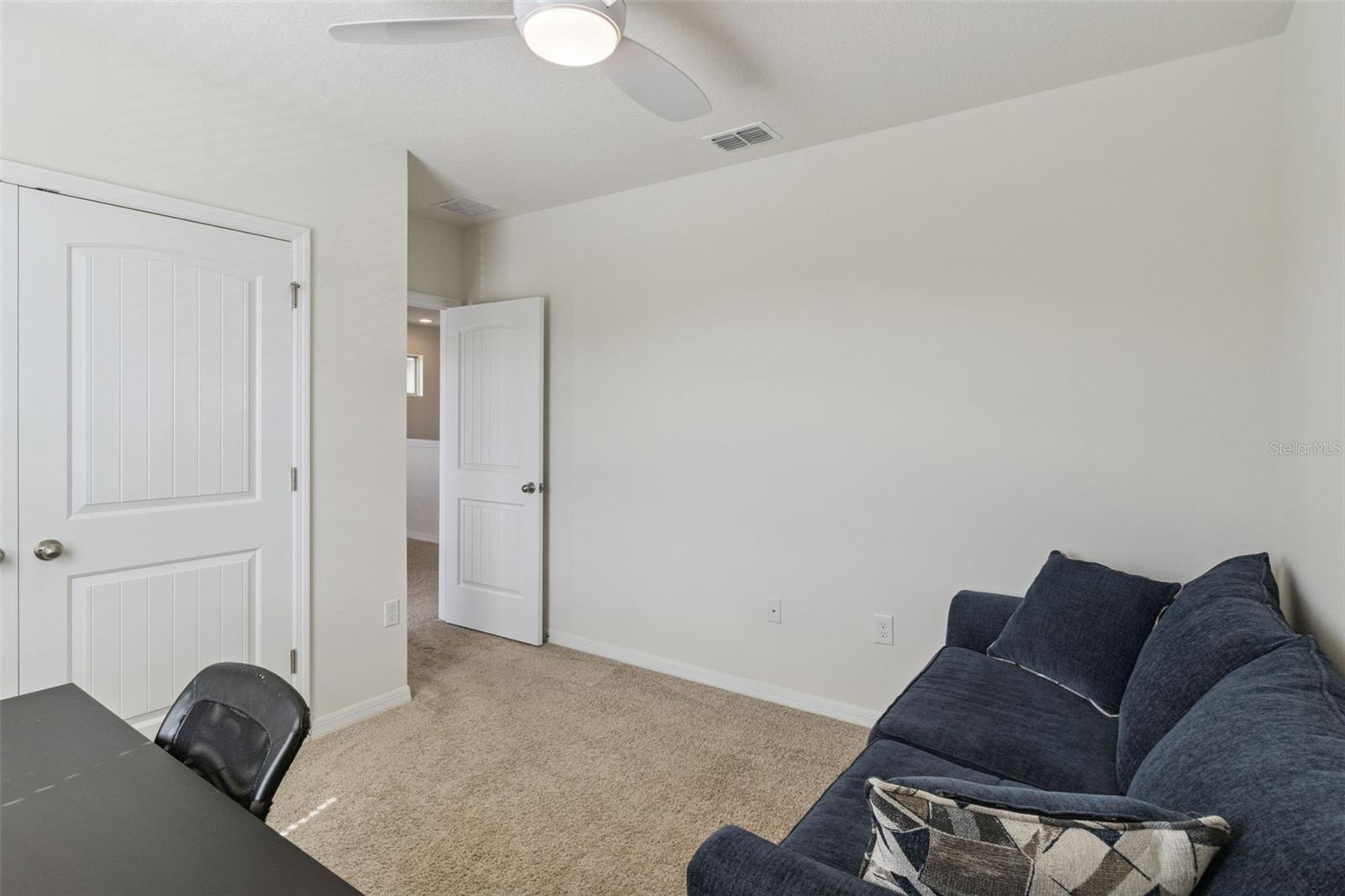 Image 31 of 63 For 15878 Moonlight Bay Street