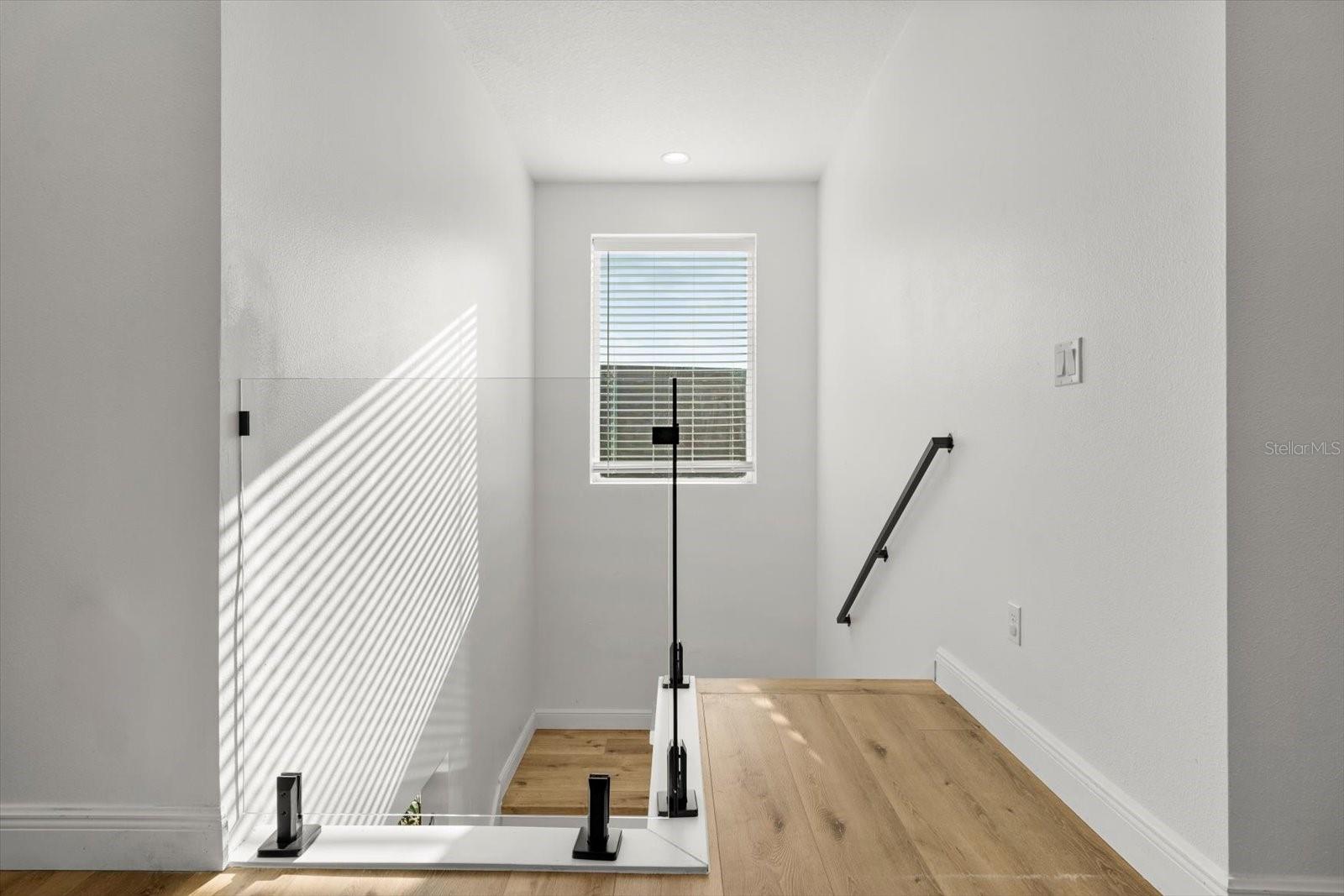 Listing photo id 45 for 1107 White Water Bay Drive