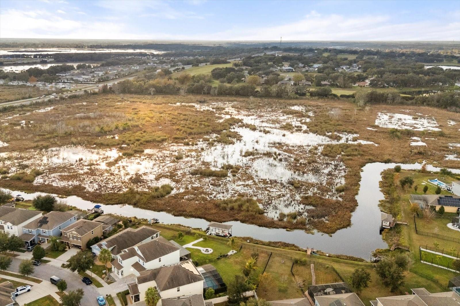 Listing photo id 58 for 1107 White Water Bay Drive