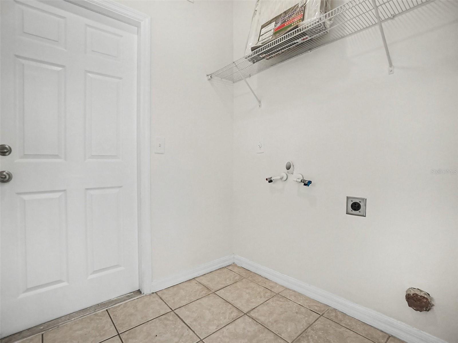 Image 13 of 28 For 2619 Brigg Court