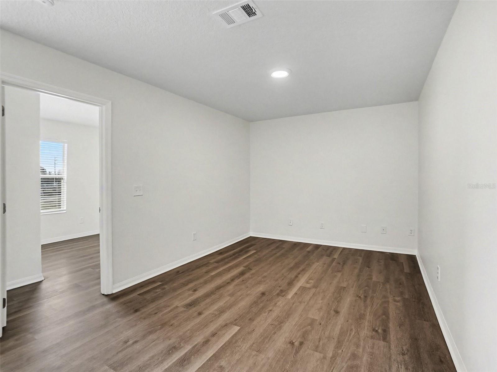 Image 23 of 28 For 2619 Brigg Court