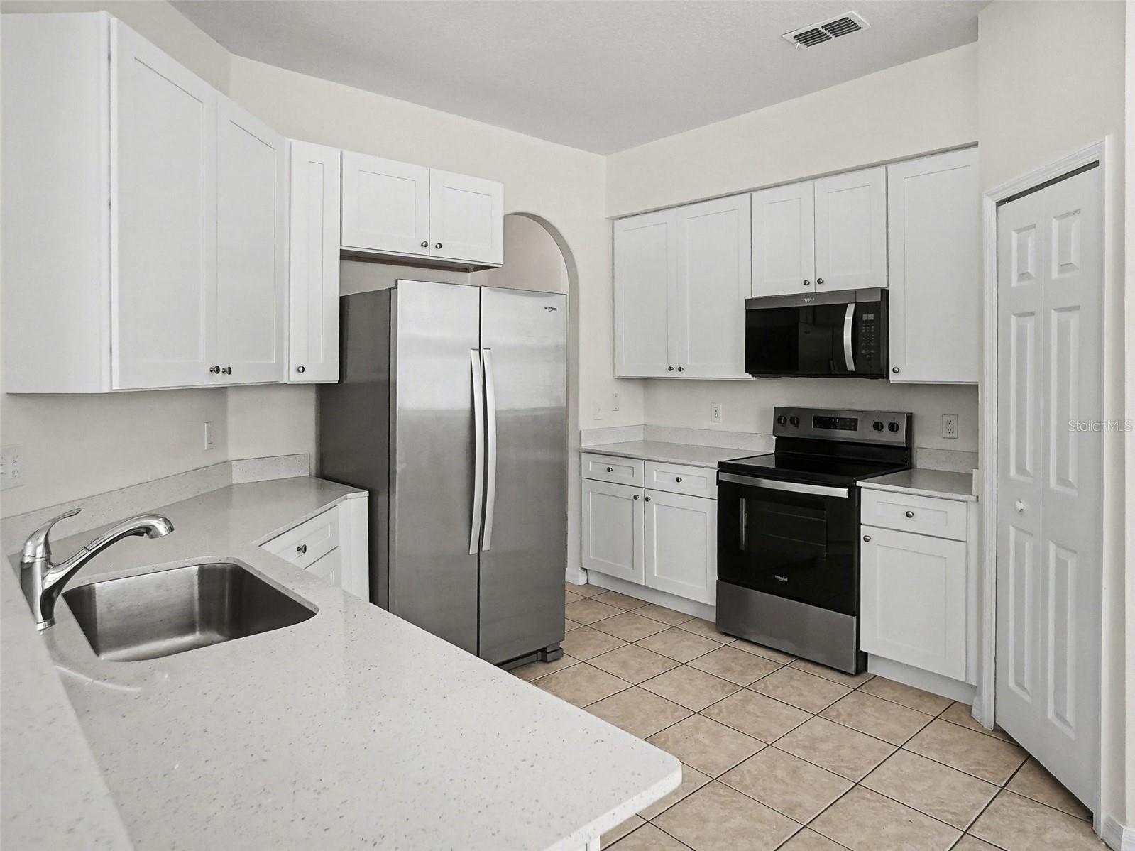 Image 9 of 28 For 2619 Brigg Court