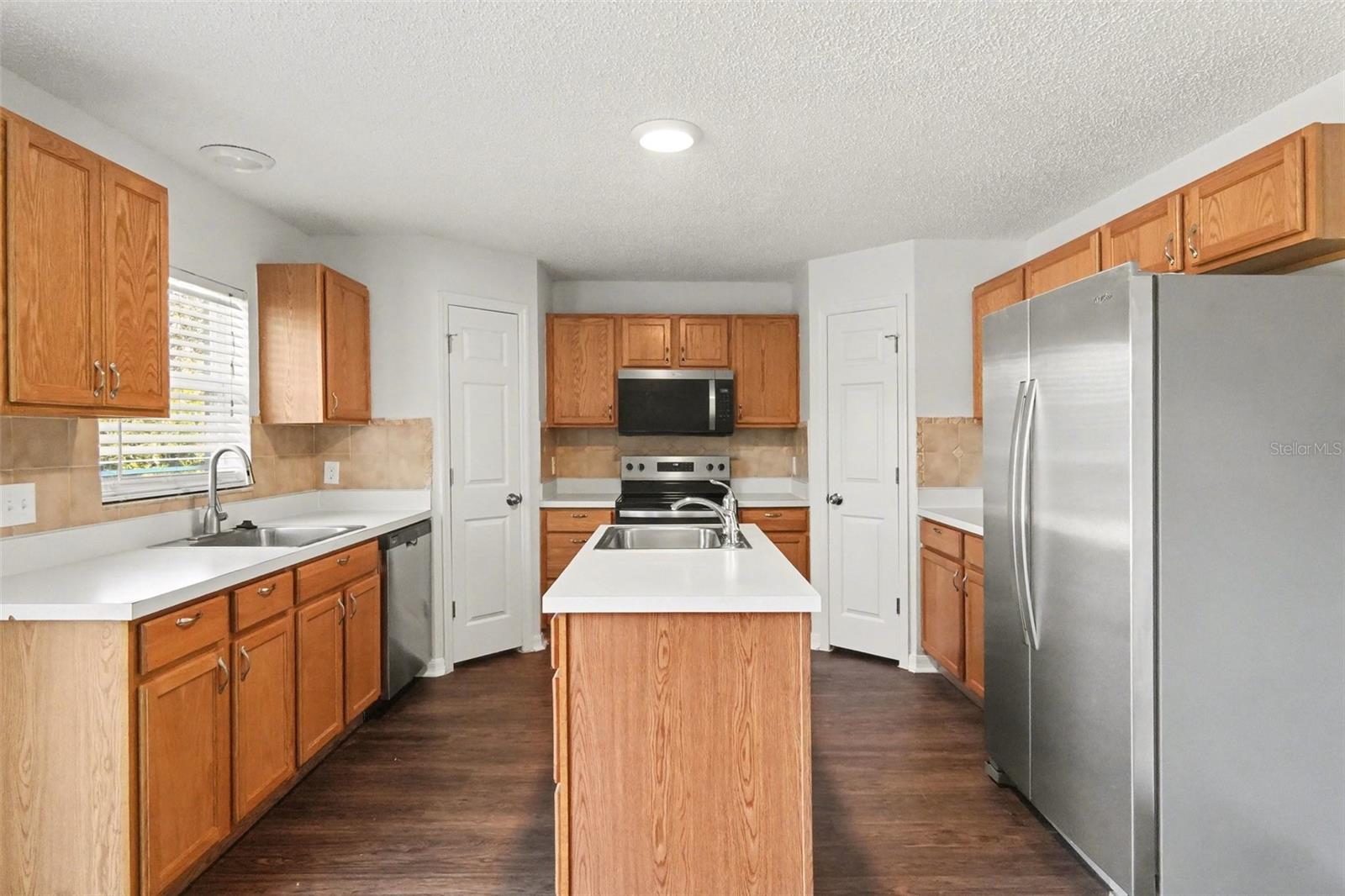 Image 17 of 29 For 16452 Corner Lake Drive