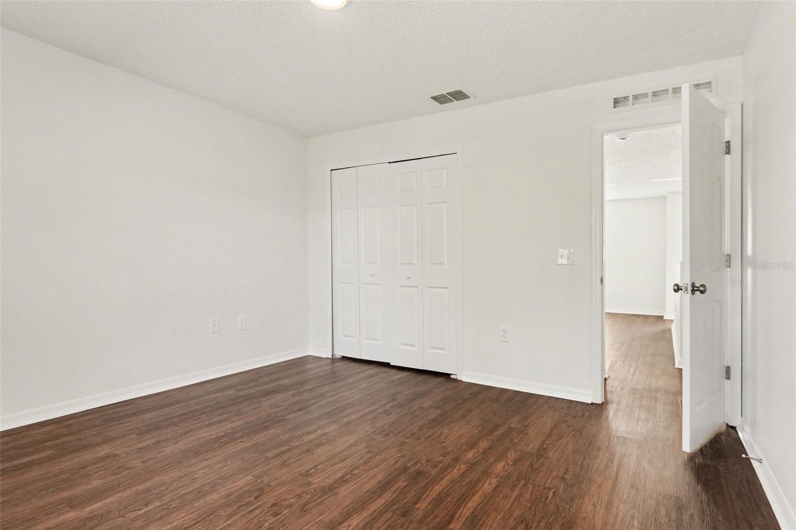 Image 25 of 29 For 16452 Corner Lake Drive