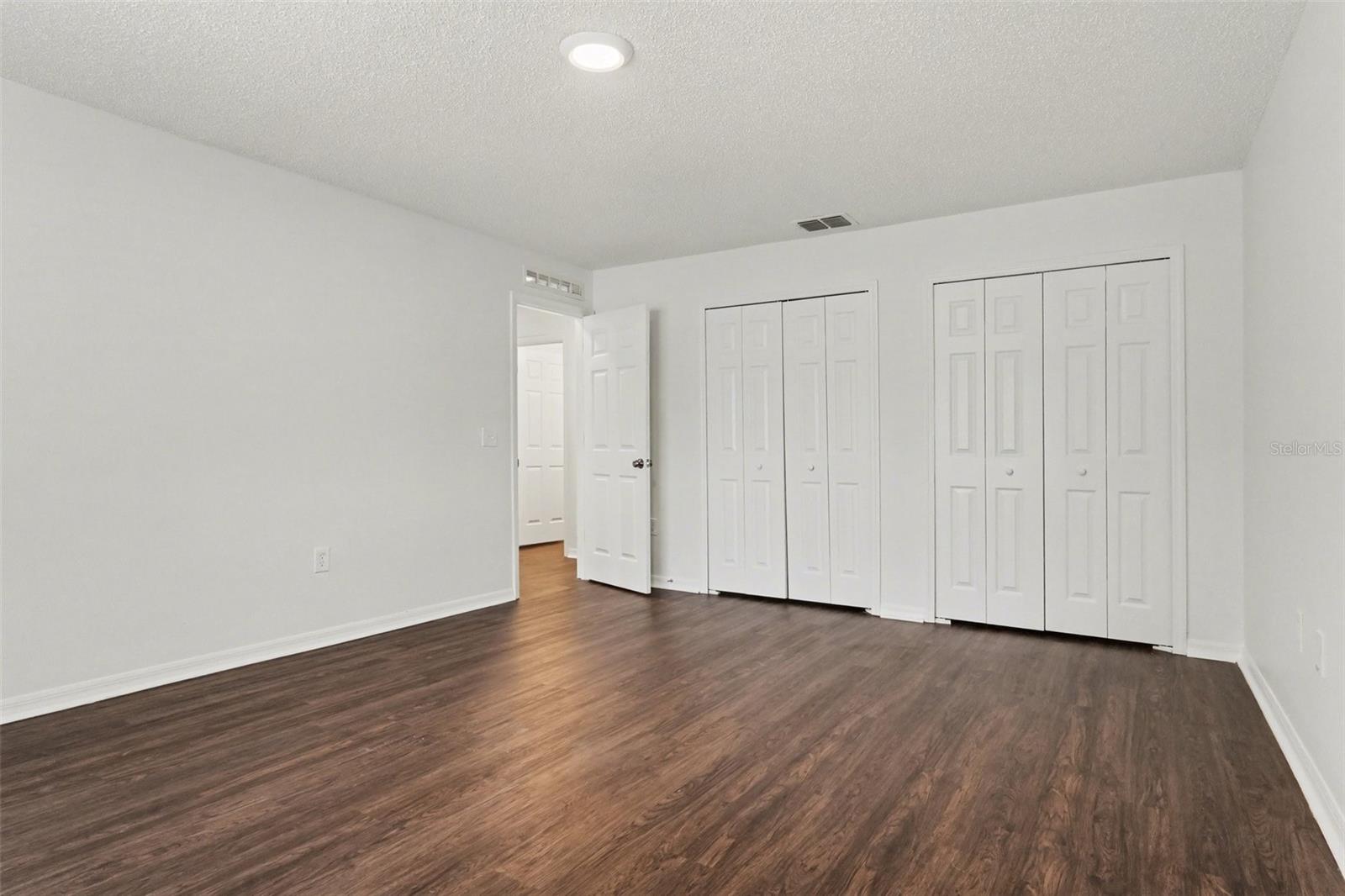 Image 27 of 29 For 16452 Corner Lake Drive