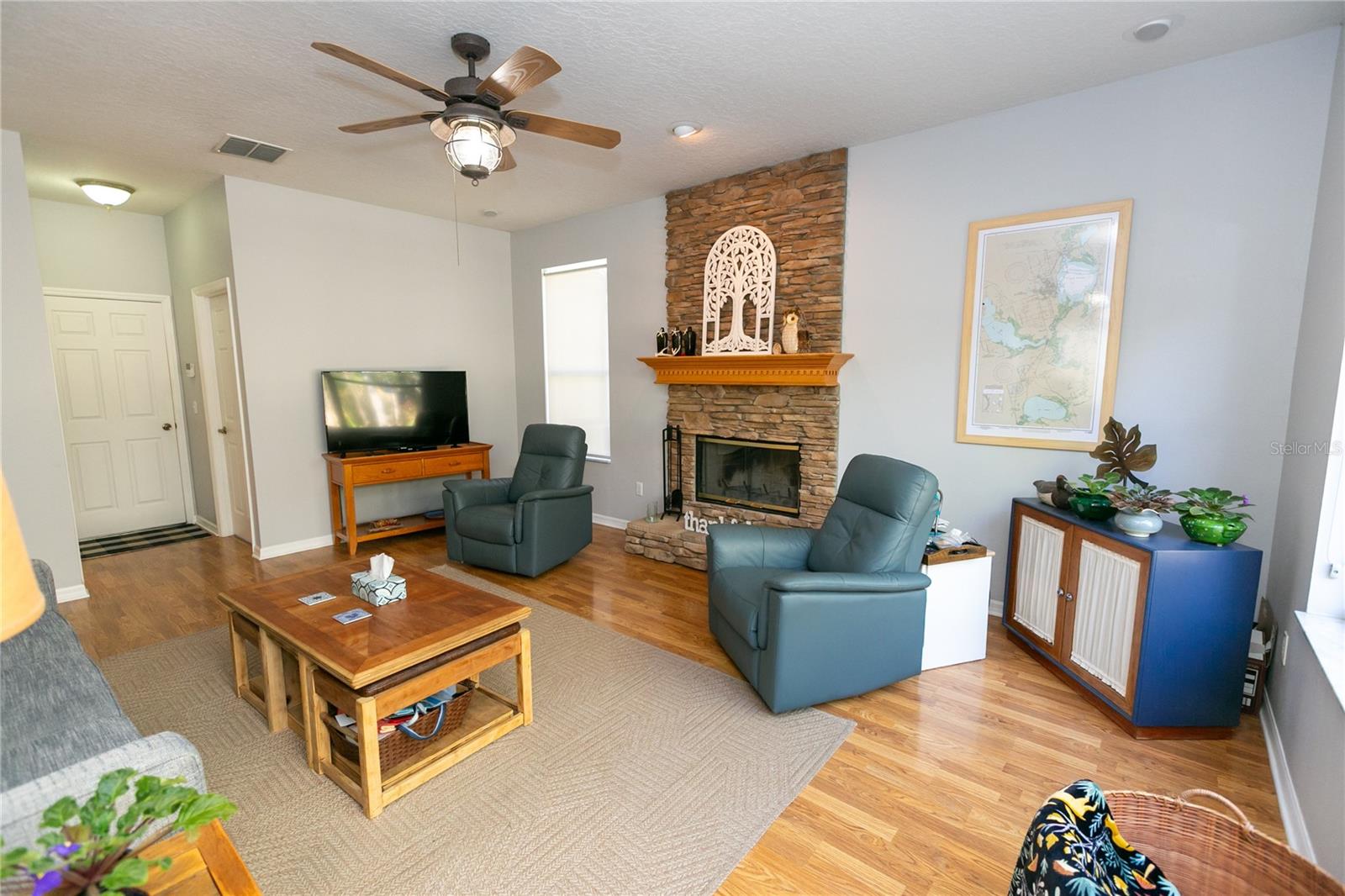 Image 13 of 44 For 1233 Stone Harbour Road