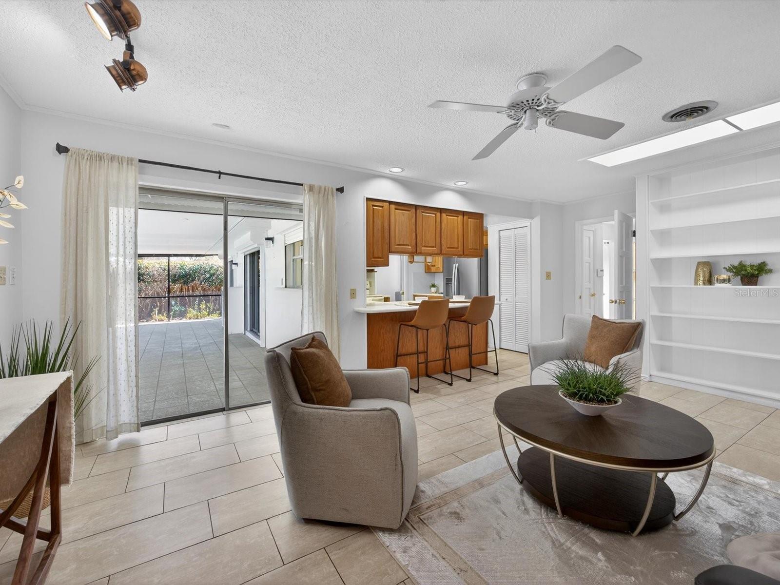 Image 11 of 46 For 2625 Summerfield Road