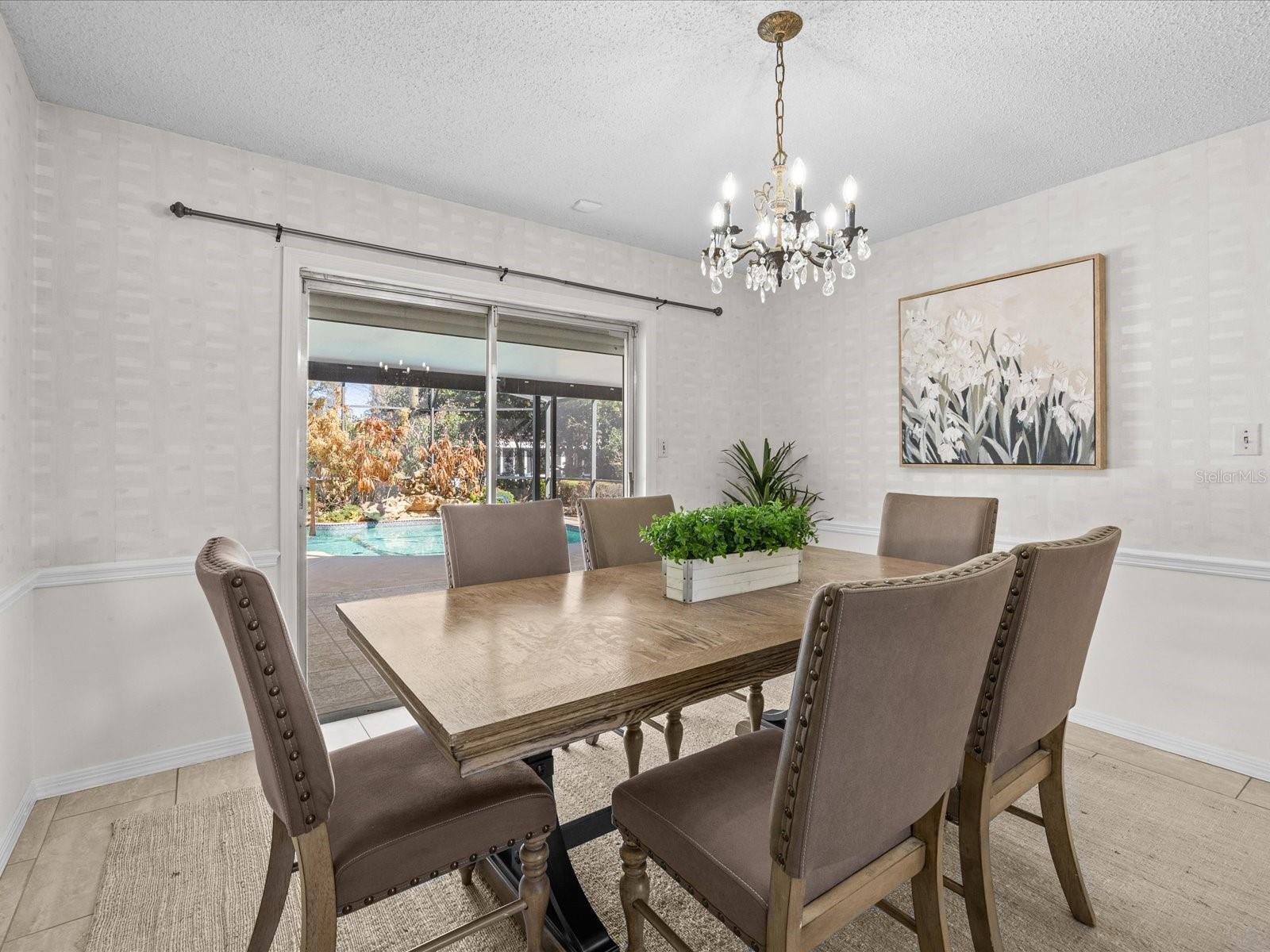 Image 16 of 46 For 2625 Summerfield Road