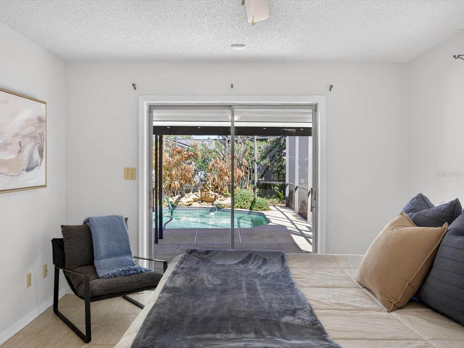 Image 20 of 46 For 2625 Summerfield Road