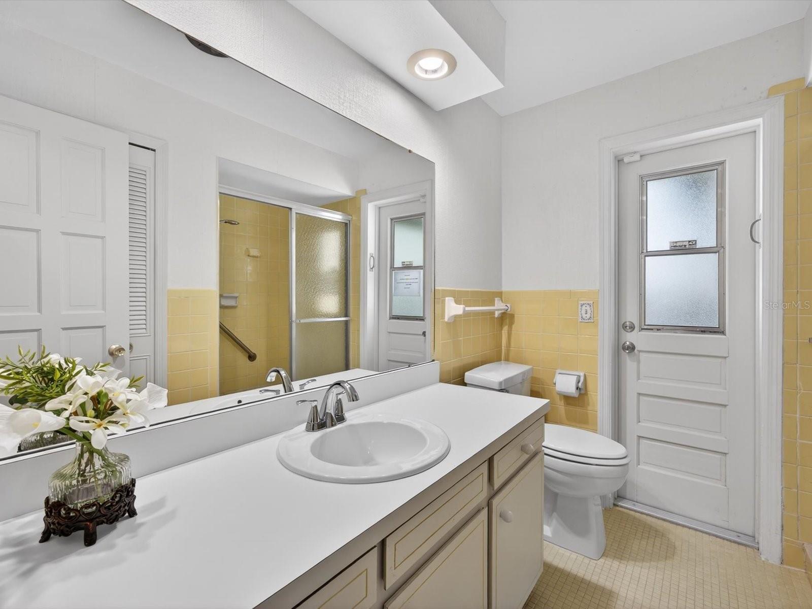 Image 33 of 46 For 2625 Summerfield Road