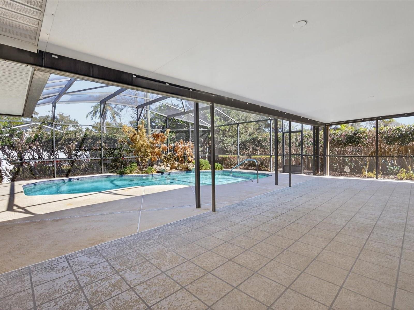 Image 35 of 46 For 2625 Summerfield Road