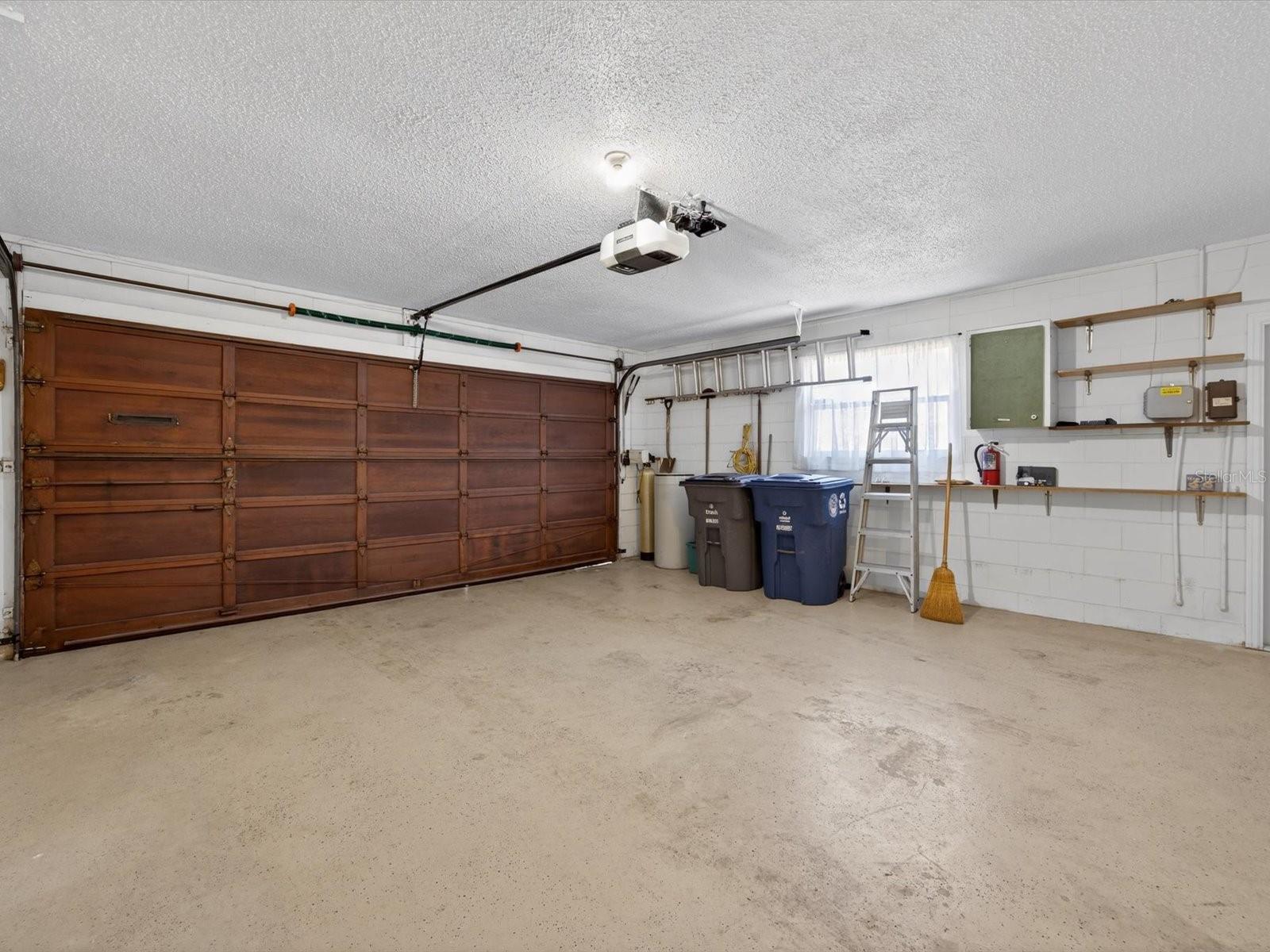 Image 42 of 46 For 2625 Summerfield Road