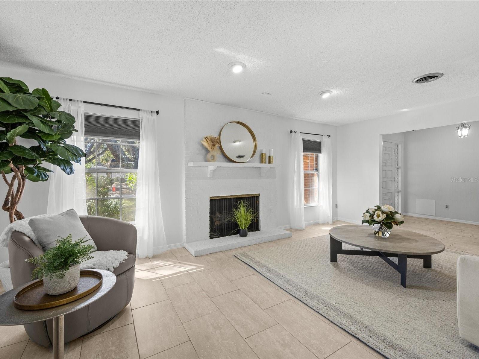 Image 5 of 46 For 2625 Summerfield Road