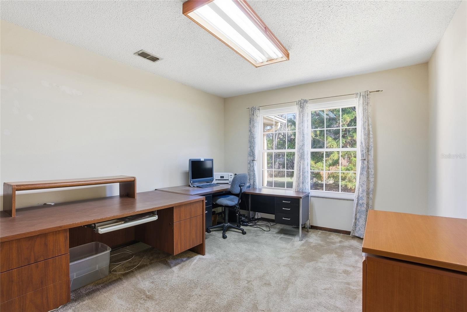 Image 20 of 40 For 10225 Evening Trail Drive