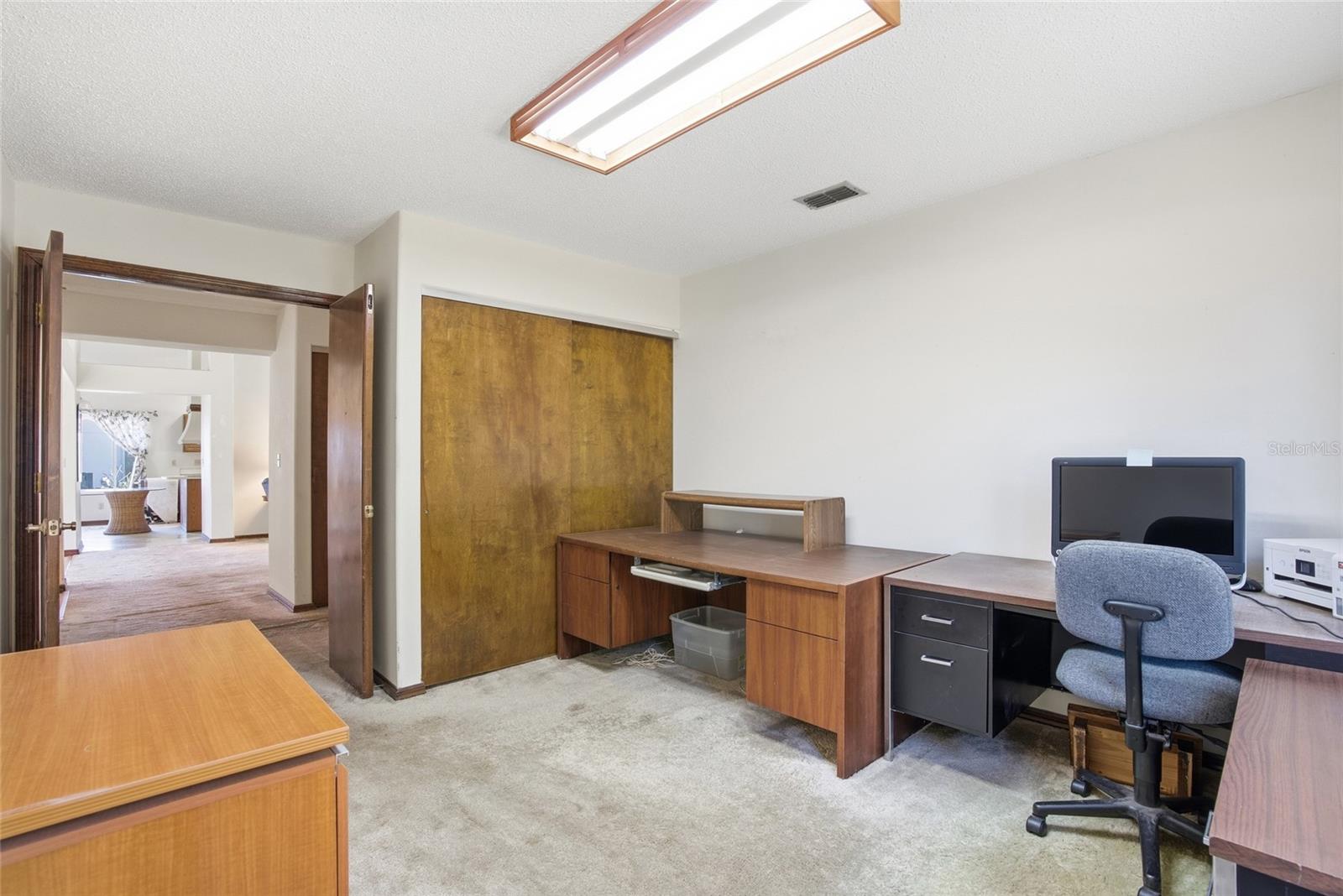 Image 21 of 40 For 10225 Evening Trail Drive