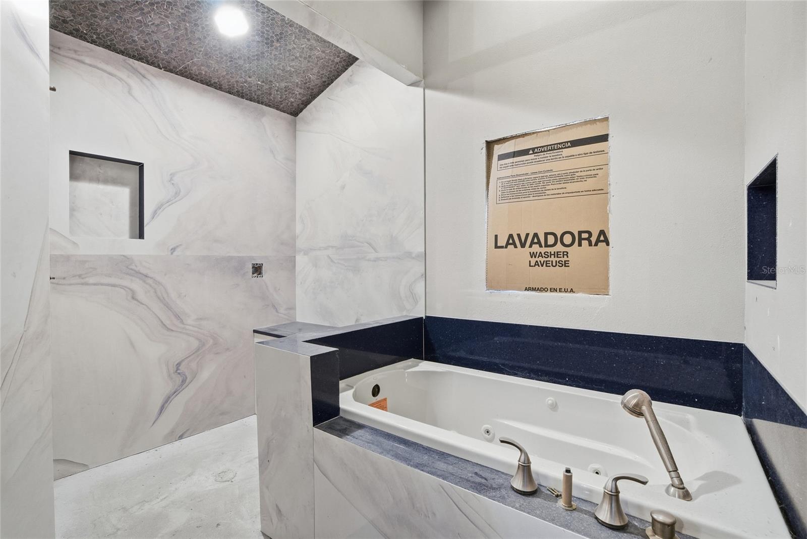 Image 26 of 40 For 10225 Evening Trail Drive