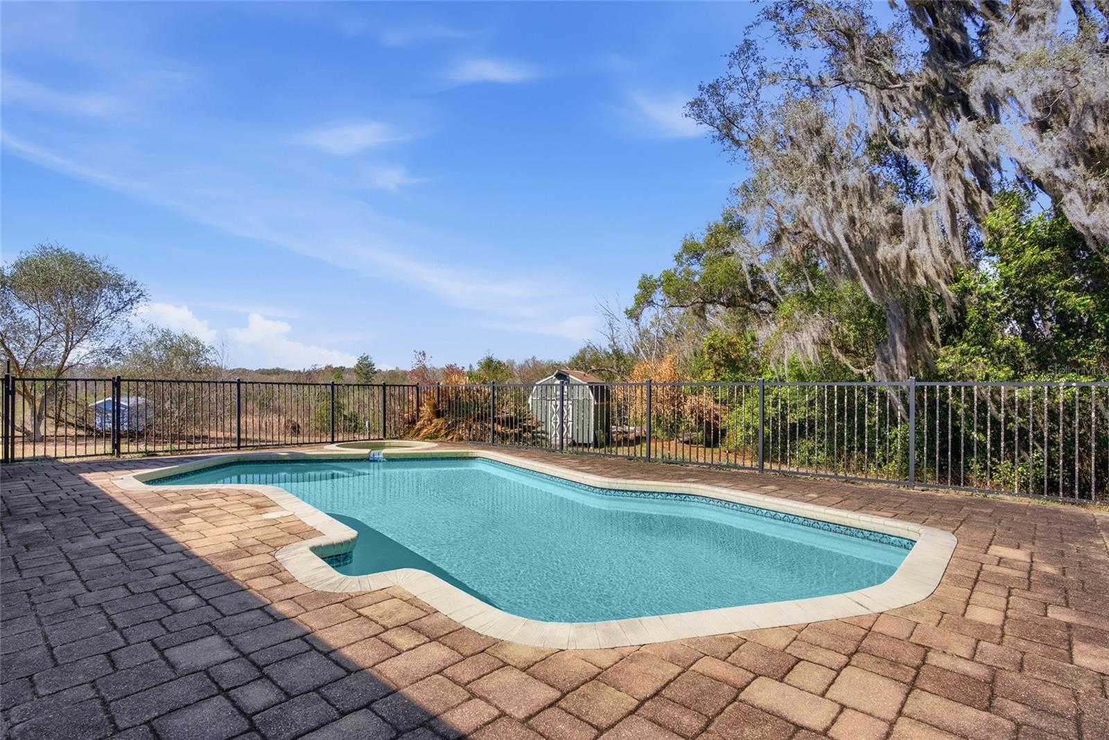 Image 27 of 40 For 10225 Evening Trail Drive