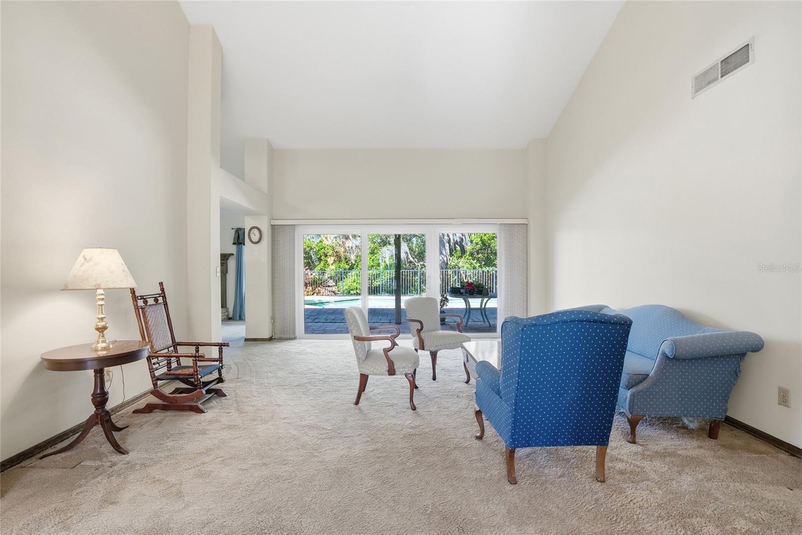 Image 5 of 40 For 10225 Evening Trail Drive