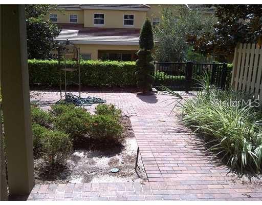 Image 11 of 25 For 6930 Piazza Street