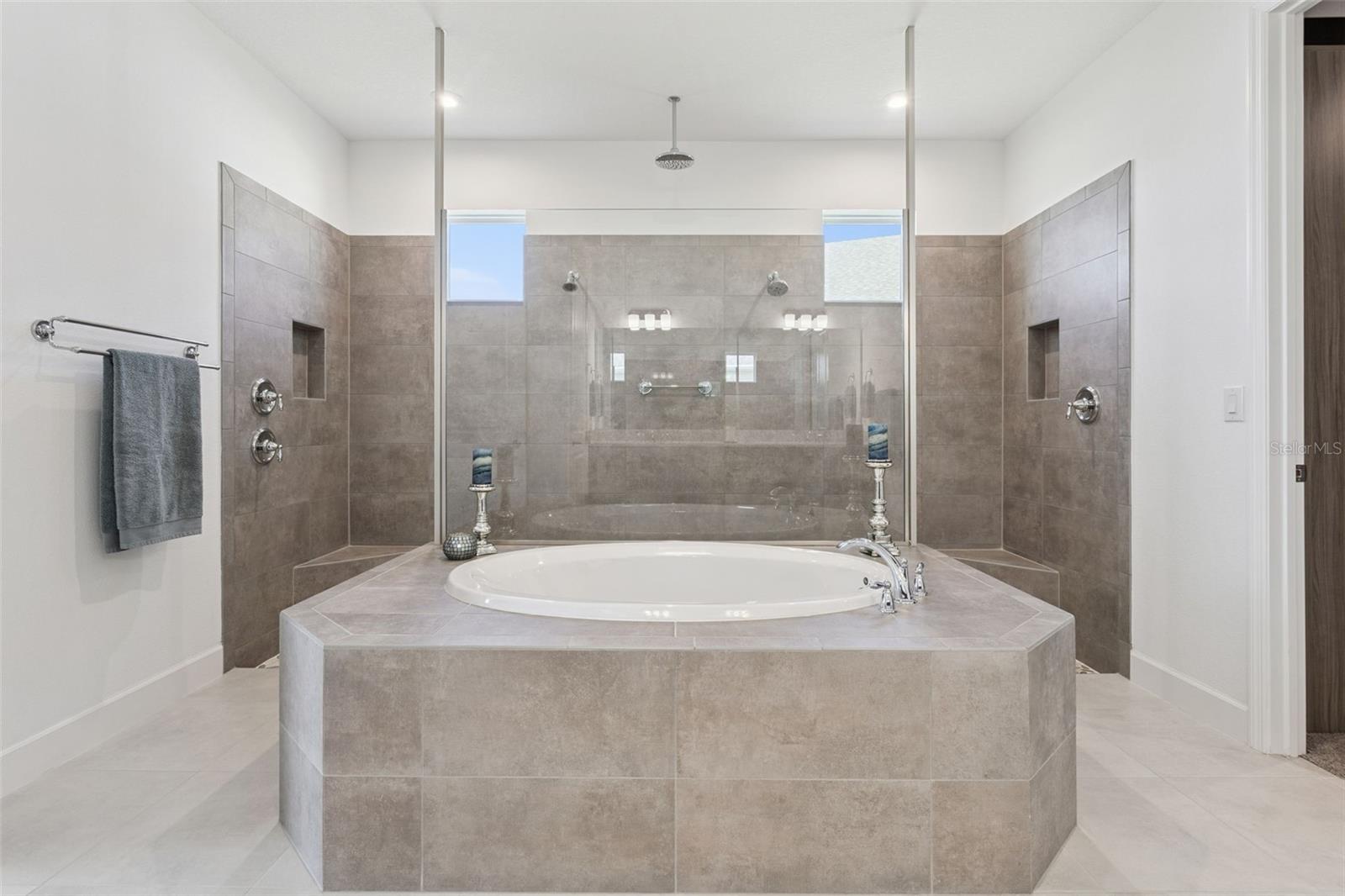 Image 24 of 47 For 2191 Timber Creek Lane