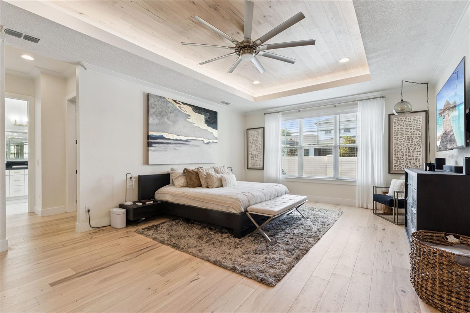 Image 17 of 53 For 12618 Snell Lane