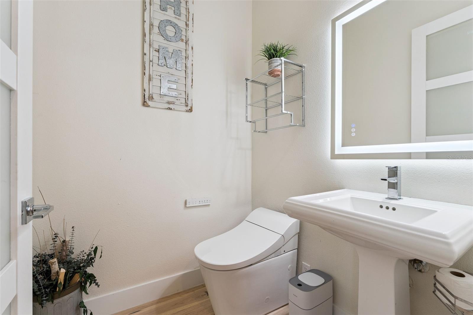 Image 36 of 53 For 12618 Snell Lane