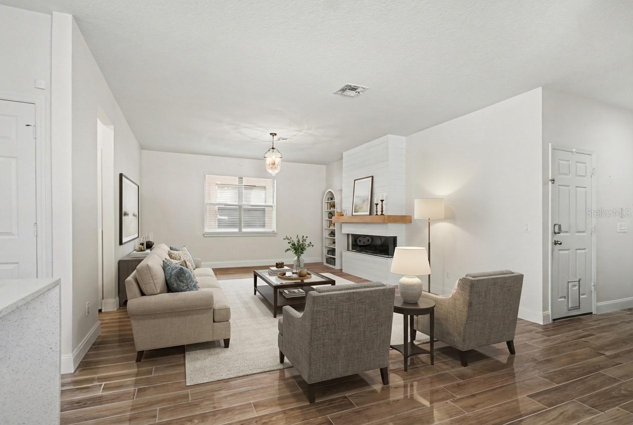 Image 4 of 15 For 406 Capron Ash Loop