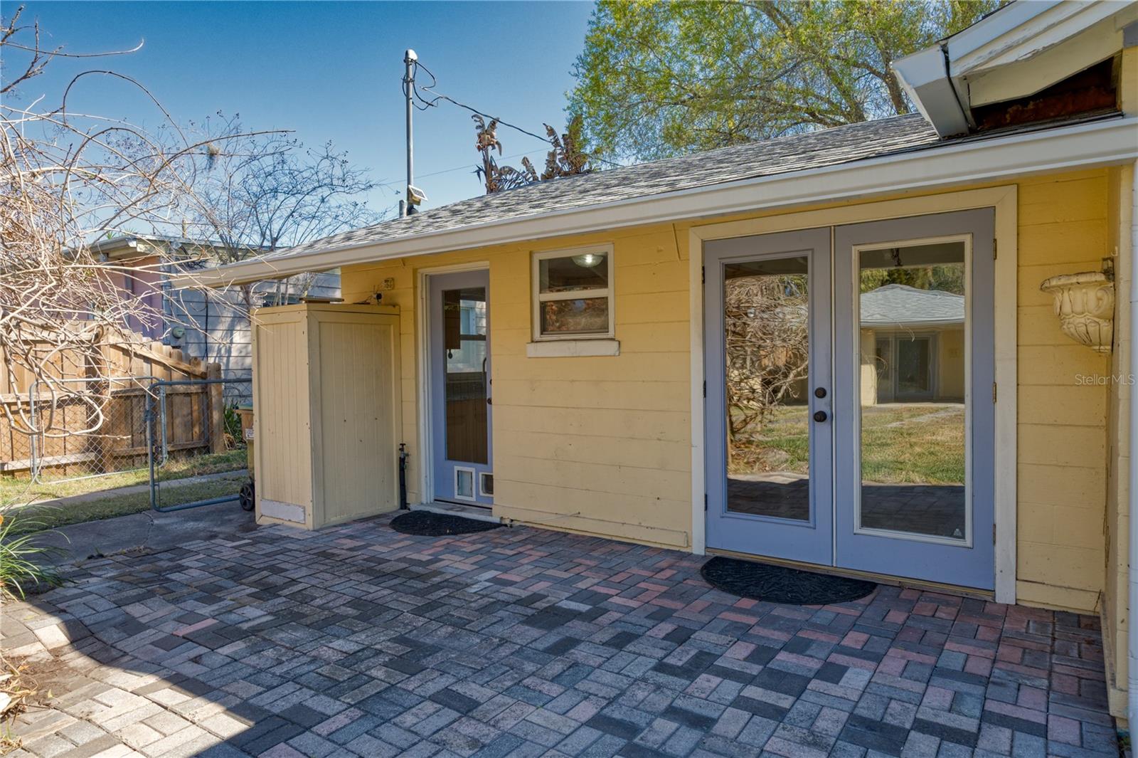 Image 19 of 23 For 765 Baffie Avenue